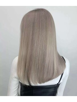 エーエフ(AF) 20代30代ミルクティーベージュ/透明感ホワイト/外国人風