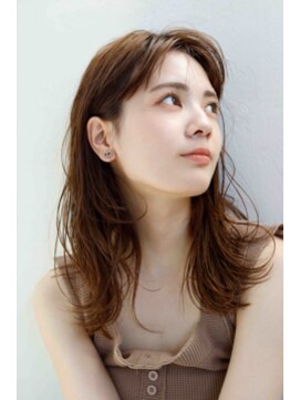 モア メーム(moi meme) 【セミロングレイヤー】【日本橋人形町】