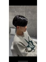 ミリ(milli Produce by ITAKURA)&nbsp;毛流れセンターパート