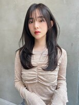 エイチ(H eitf)&nbsp;H【eitf】原宿.表参道　アッシュグレージュ/レイヤースタイル