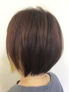 ラジュ(Rju) 丸みショートボブ