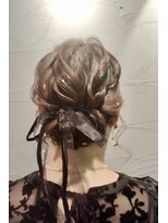 サンジュウナナドシー 大宮東口店(37.0℃)&nbsp;ボブOK◎ゆるふわシニヨン×リボンアレンジ