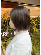 スクエアウーノ 博多(SQUARE*UNO HAKATA) 大人グレージュミニボブ