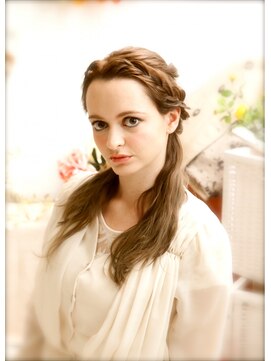 ヘアメイクサロンシャルメ(Hair Make Salon CHARMER) 結婚式☆二次会★CHARMERサイドねじりウエーブヘアセット