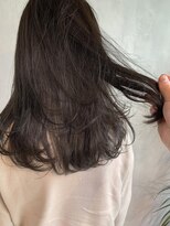 キチ(kichi.)&nbsp;[kichi.] ロングレイヤー×やわらかグレージュ
