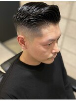 フランクスバーバー アンド ビアークラブ(FRANK'S BARBER and BEER CLUB)&nbsp;サイドグラデーションスキンフェードカットスリークショート