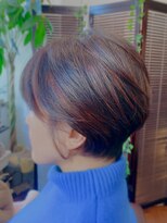 ヘナ ヘアサロン 花々 ショートボブ