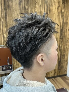 マーチン(Martin) ツーブロックスタイル