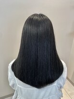 エウ(eu)&nbsp;V字ラインカット