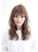 say.セミロング　ミディアム　パーマ　コテ巻き　ウェーブパーマ
