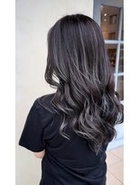 エイミーバイアフロート(amie  by afloat)&nbsp;立体感際立つ！コントラストハイライト