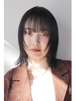 シスタ(SISTA)&nbsp;ボブウルフヘアぱっつん前髪/ブルーブラック【自由が丘】