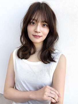 ディーエックス ウエスト(Dxxxx WEST) ミディアムヘア 韓国/顔周り/レイヤーカット/イルミナカラー