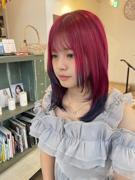ウィ 立川(Oui) 【Oui×HIROMU】レイヤーカット/エンドカラー/チャームピンク