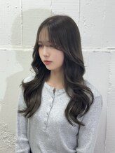 ベガ(vega) グレージュ/透明感カラー/髪質改善/レイヤーカット