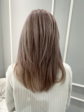 ネオリーブギンザ 銀座店(Neolive GINZA) (銀座) ブリーチ　ミルクティー