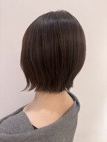 ワン キューバイ アングゥ 仙台本町(1 QUE BY UNGU)&nbsp;耳かけショート×透明感カラー/イルミナカラー