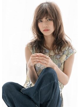 トッカ バイ クローネ 浦和(tocca by KRONE) かわいい抜け感セミディ