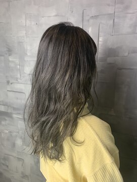ヘアサロンエムフィス 池袋東口(HAIR SALON M Fe's) カーキベージュ