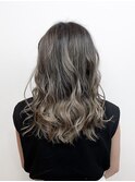バレイヤージュ×シルバーグレージュ