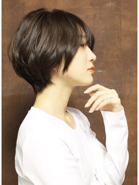 シアンデルカ(CYANDELUCCA) 大人気】美ひし形シルエットショート