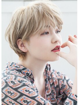 リル 8F 銀座(Rire) 【Rire-リル銀座-】ナチュラルハンサムショート