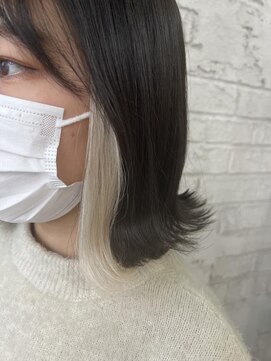 プライズ 池袋店(prize) ホワイトイヤリングエクステ学割U24インナーカラー池袋9056