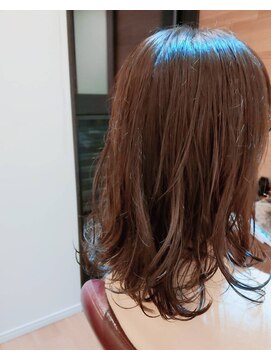 エル ブランシェ(Ailes Branches) ナチュラルベージュ