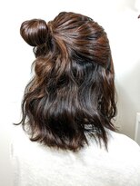 ビューティック ハラジュク(Hair&Make Beautique Harajuku)&nbsp;ハーフアップのお団子