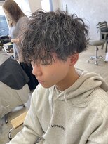 ワン(One)&nbsp;ツイストスパイラル