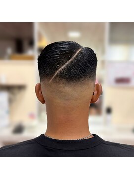 アボックス(abox) スキンフェード×ハードパート