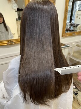 カシュカシュ(cache cache) 酸性ストレート　用賀