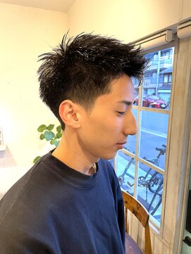 アンティコ(Antico) 黒髪アップバング短髪ショート束感モテ髪刈上げ流行イケメン