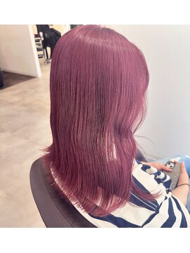 ナッツ(Nut's) ブリーチピンクカラー