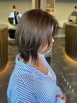 スリーバイベルベット(THREE...by velvet) ダークチョコレートカラー/ダブルカラー/髪質改善/オージュア