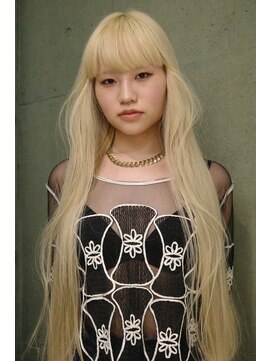 キャロルガーデンズ ボコカ 表参道(Carroll Gardens bococa) スーパーロング、ロングヘア、ブリーチ、ブロンド