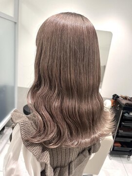 エレノア 池袋店(Eleanor) ブリーチ2回/ほんのりピンクベージュ