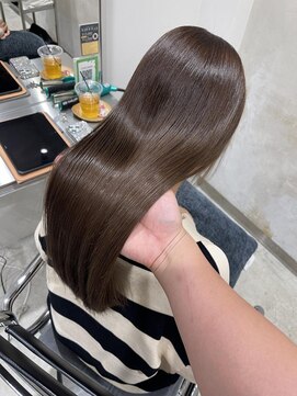 フィグバイアルテフィーチェ(fig by artefice) マロンベージュカラー