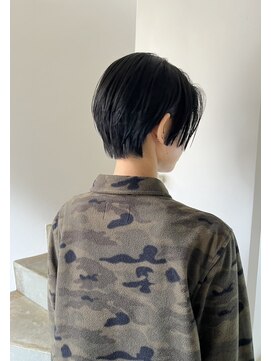 ハチジュウイチプラスワン 神楽坂(81+1) ハンサムショート