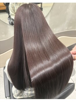 サイン(Sign)の写真/髪質改善に特化したトリートメントメニュー多数ご用意◎髪の内部まで栄養を届けて、内も外も美しく！