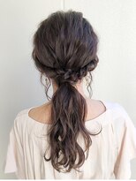 アンククロス 表参道(ANKH CROSS)&nbsp;【お呼ばれアレンジ】ゆる巻きローポニー