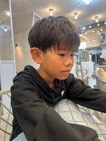 ロミー 本厚木(ROMMY.) 【キッズカット】かっこいい男の子フェザーショート/スポーティ