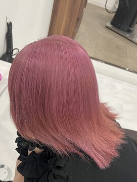 アールシリウス(R,SIRIUS) ブリーチ1回で出来るピンクカラー