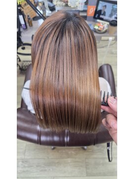 ブルーフィン シセロ(Blue Fin cicero) 【髪質改善】縮毛矯正×トリートメントの融合/50代60代うねり髪