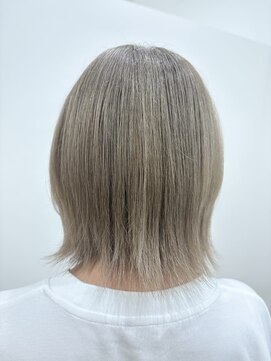 ヒア 春日井店(here.) 白髪活かしのブリーチオンカラー