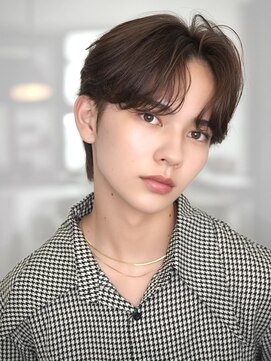 オーシャントーキョー 大阪(OCEAN TOKYO) ビジネスヘア就活ヘアツーブロック刈り上げフェードメンズ