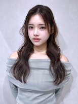 リアン バイ キートス(Lien by kiitos)&nbsp;ウェーブヘア×セミハッシュカット