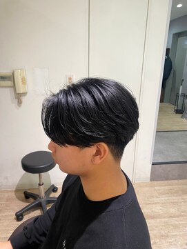 EXCIA 心斎橋　メンズ縮毛矯正/曲がる縮毛矯正/メンズ髪質改善【エクシア】 センターパート／曲がる縮毛矯正