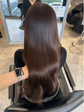 ペレ 梅田(PELE) ピンクベージュ/アンブレラカラー/クールショート/前髪/梅田