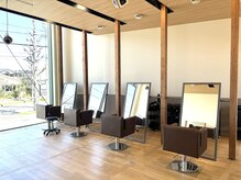 ロッカ(ROCCA)の雰囲気(リラックスできるゆとりのある空間をお楽しみください。)